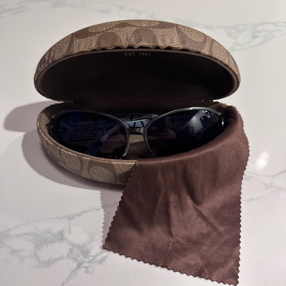 Coach Sunglasses/ Coach case and cleaning cloth